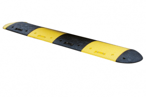 Ralentisseurs jaune et noirs mobilier urbain